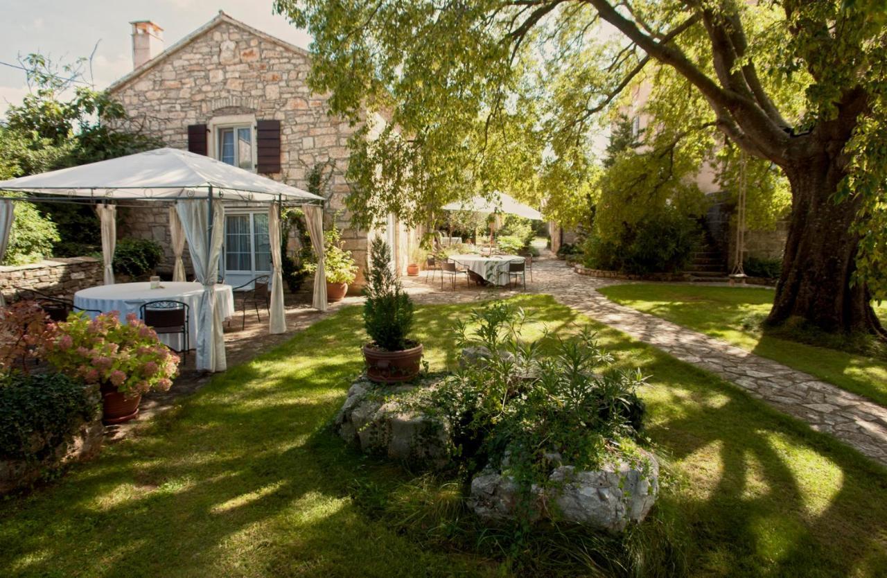 Boutique B&B Stancija 1904 Adults Only Svetvincenat Luaran gambar
