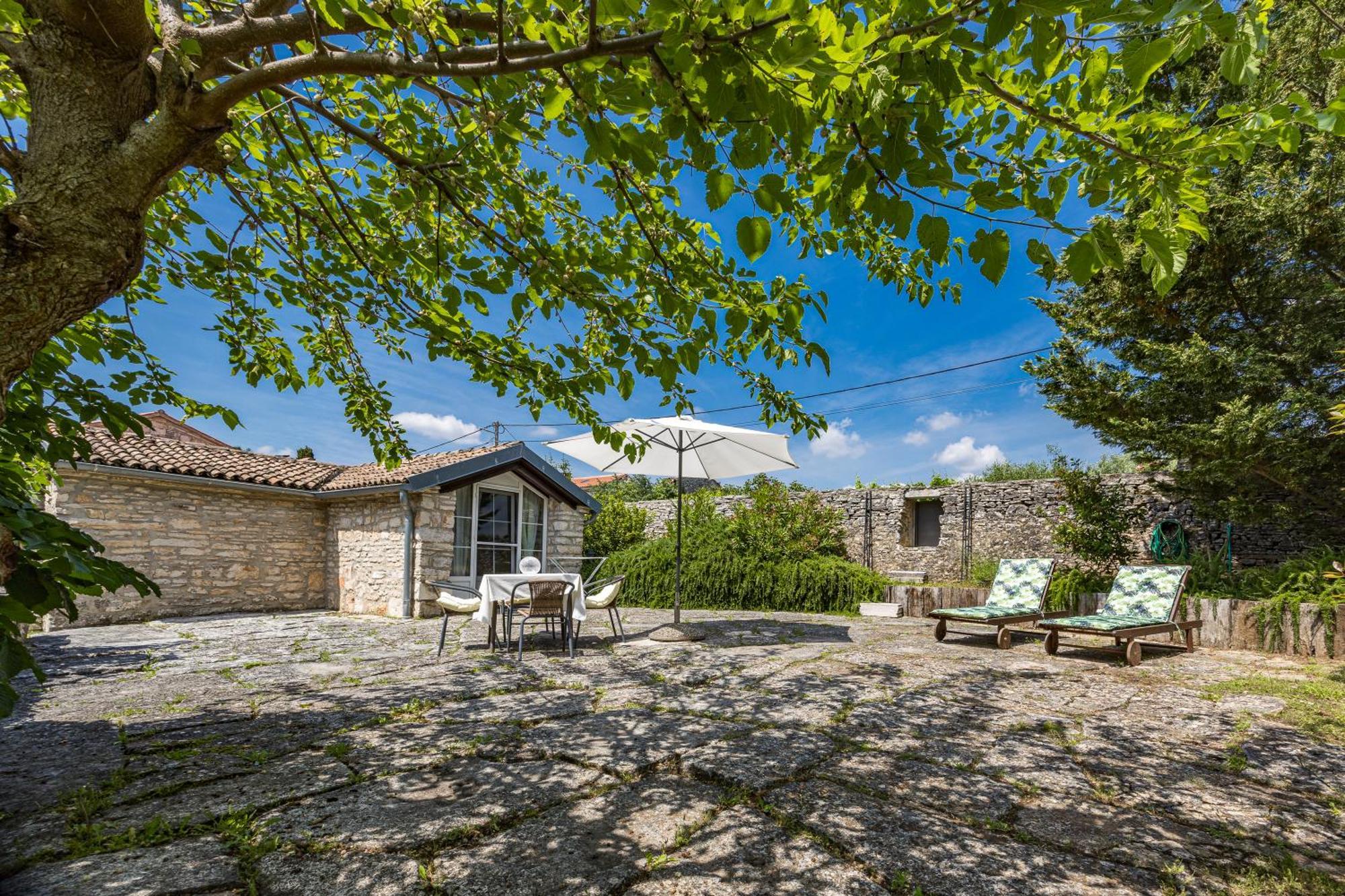 Boutique B&B Stancija 1904 Adults Only Svetvincenat Luaran gambar